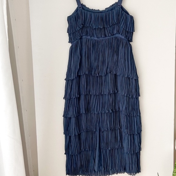NWT CINQ A SEPT ELAINE TIERED DRESS - Picture 3 of 5